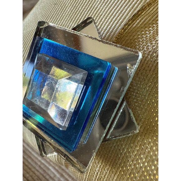 Vintage Geometric Brooch Pin With Blue & Clear Acrylic Layered Design Tiny - Picture 3 of 14